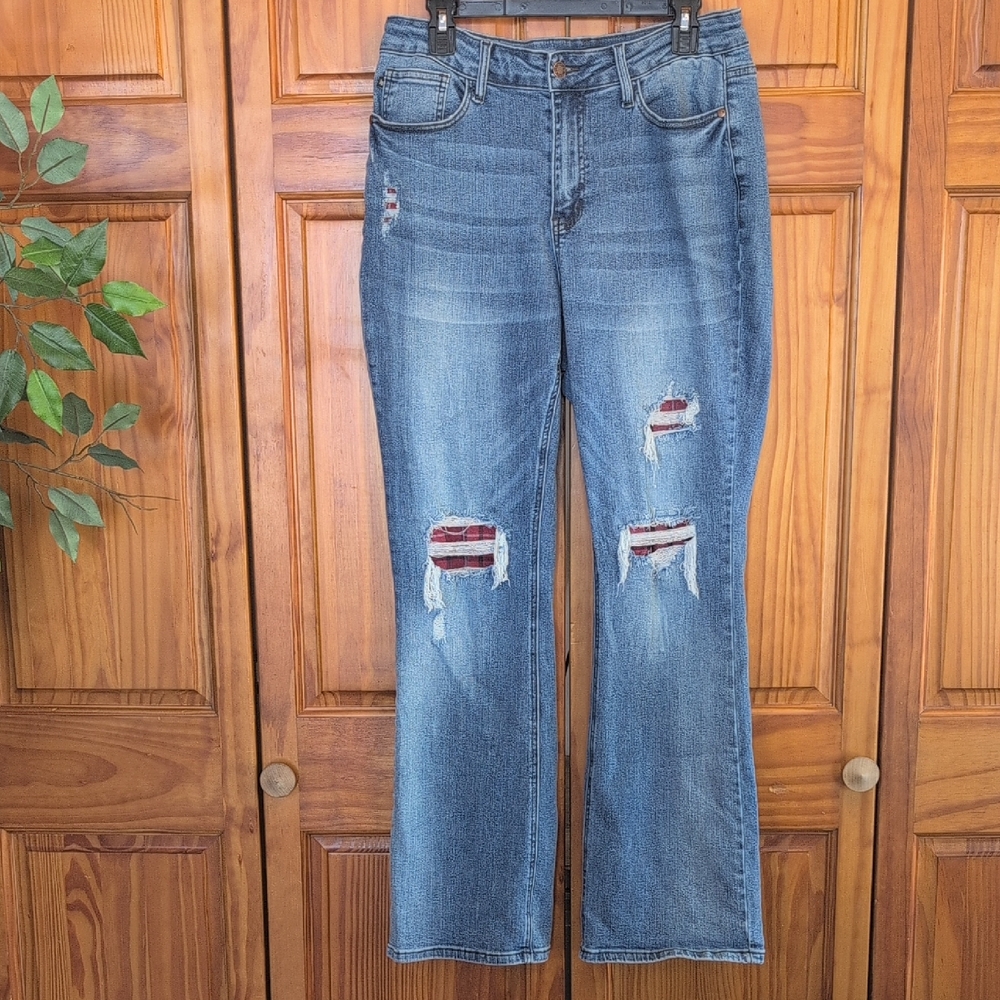 Judy Blue Buffy Buffalo Plaid Patch Bootcut Jeans 14W        Q153